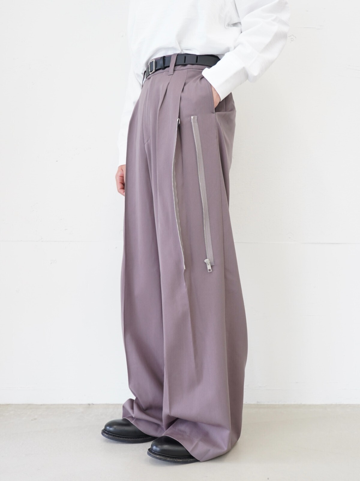 Hibiki Nakaminami 여성 & 남성 ZIPPED TROUSERS (Rubic Gray) 이미지6
