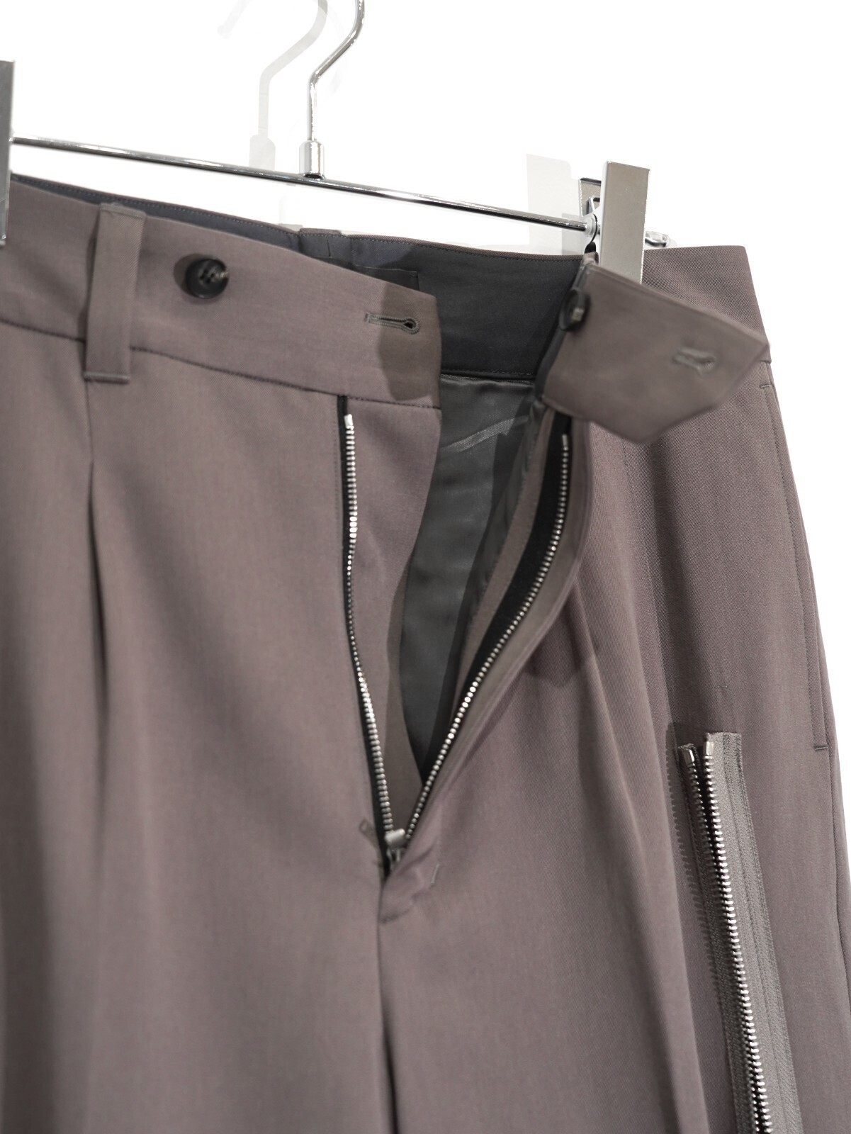 Hibiki Nakaminami 여성 & 남성 ZIPPED TROUSERS (Rubic Gray) 이미지12