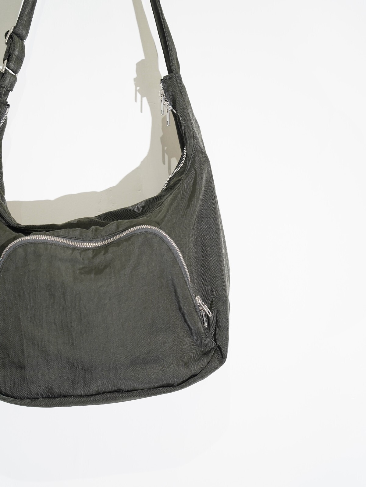 Hibiki Nakaminami 남성 ARC / NYLON TWILL SHOULDER BAG 이미지3