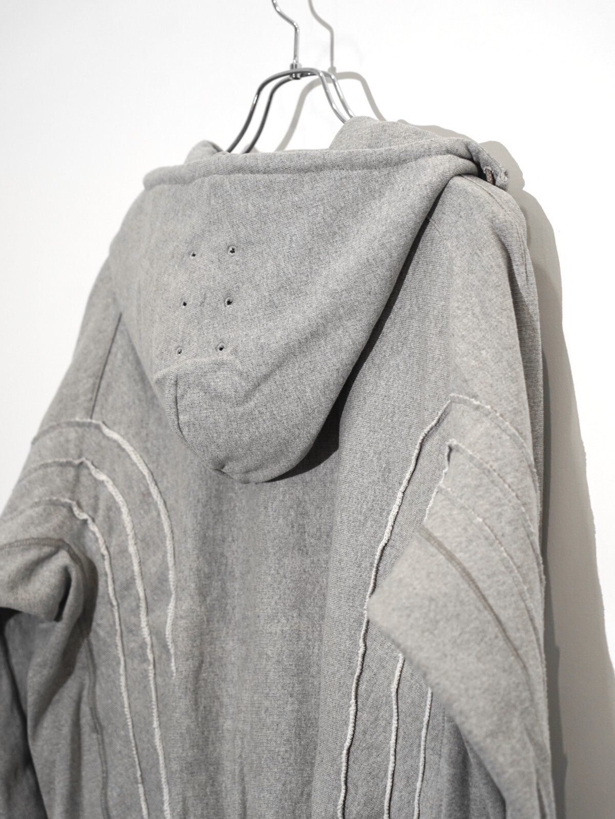 JIAN YE MENS ORBIT HOOD IMAGE16