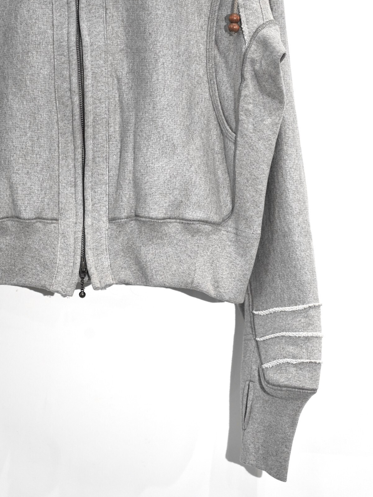 JIAN YE MENS ORBIT HOOD IMAGE15