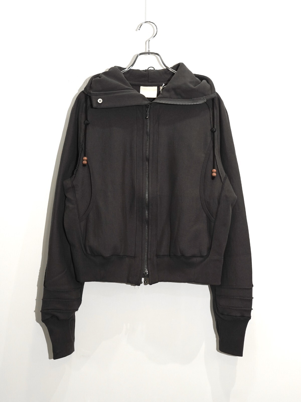 JIAN YE MENS ORBIT HOOD IMAGE18