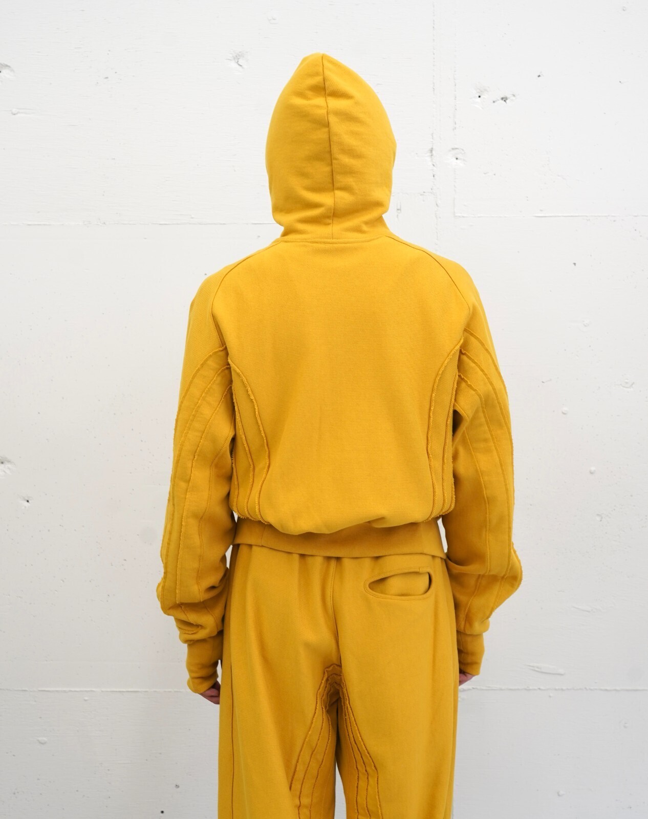 JIAN YE MENS ORBIT HOOD IMAGE9