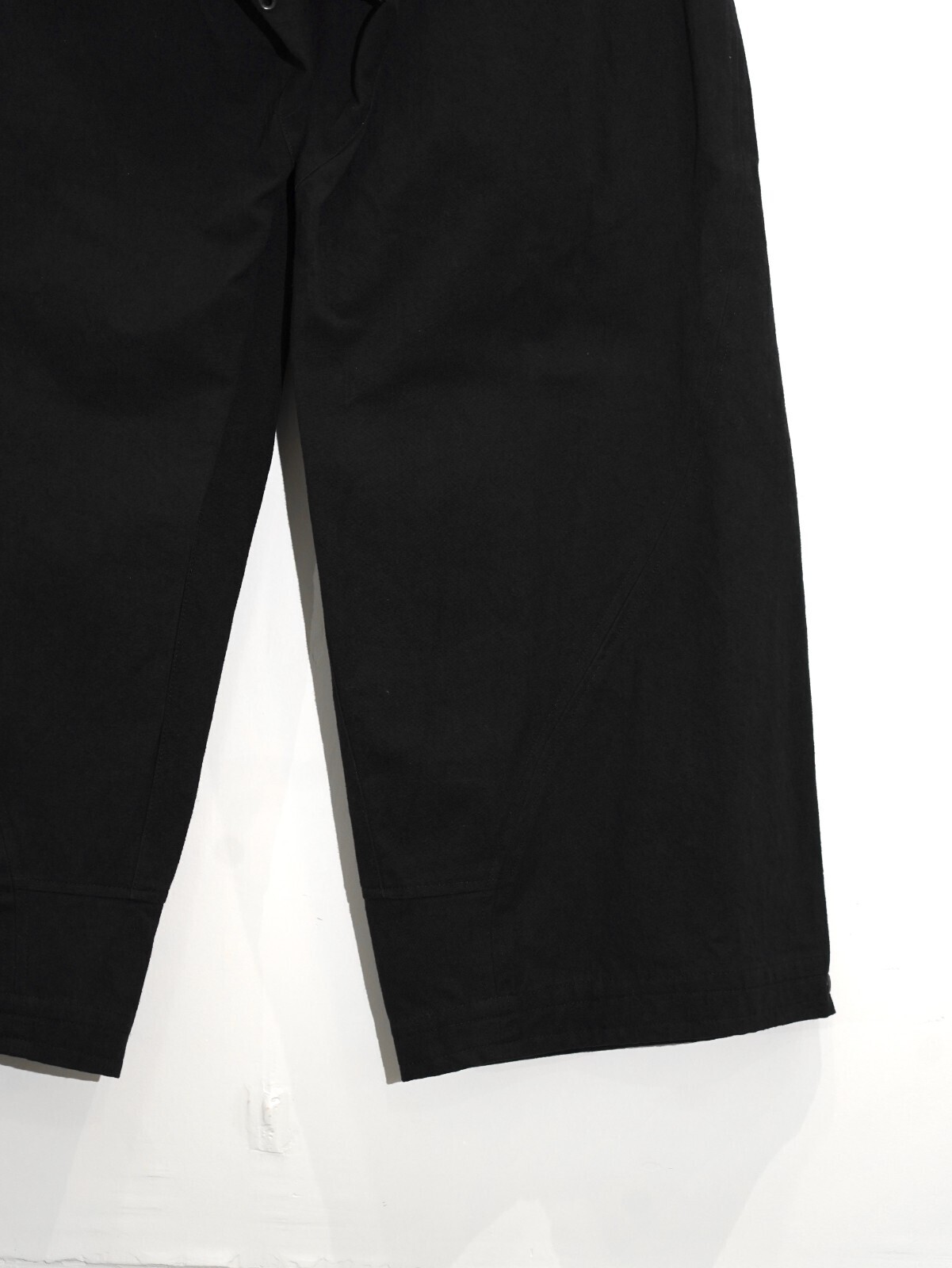 JIAN YE ジェンイェ　BASIC UNIT 02 パンツ black ベーシックユニット02 - ジェンイェ メンズ｜公式通販サイト