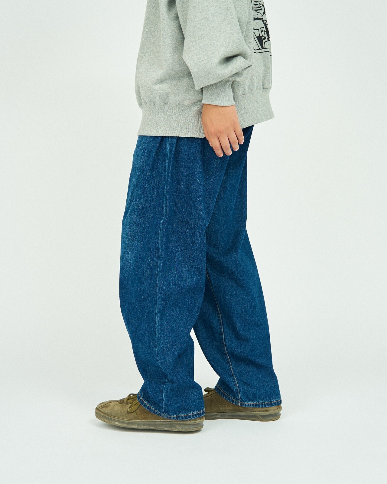 FreshService MENS CORPORATE DENIM FIVE POCKET PANTS(FADE INDIGO) IMAGE3