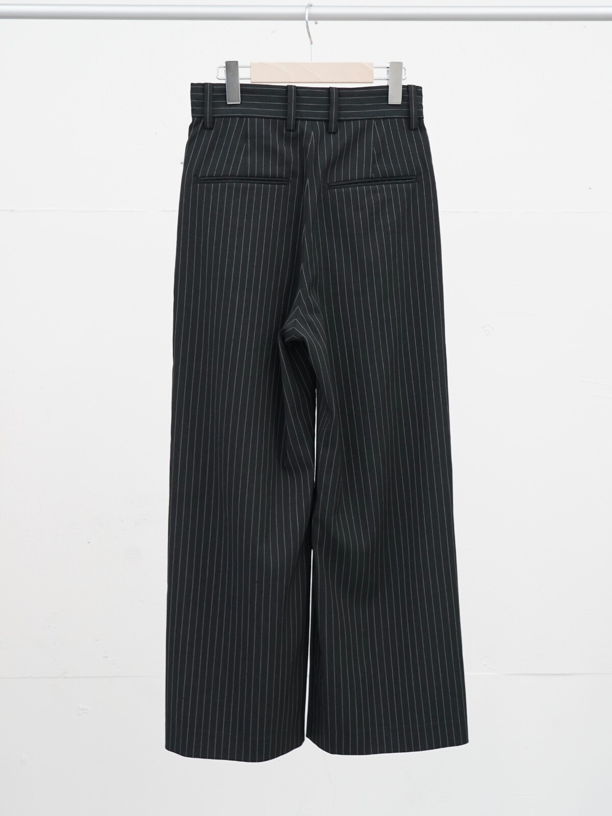 BELPER 女士 & 男士 STRIPE TUCKED TROUSERS 图片6
