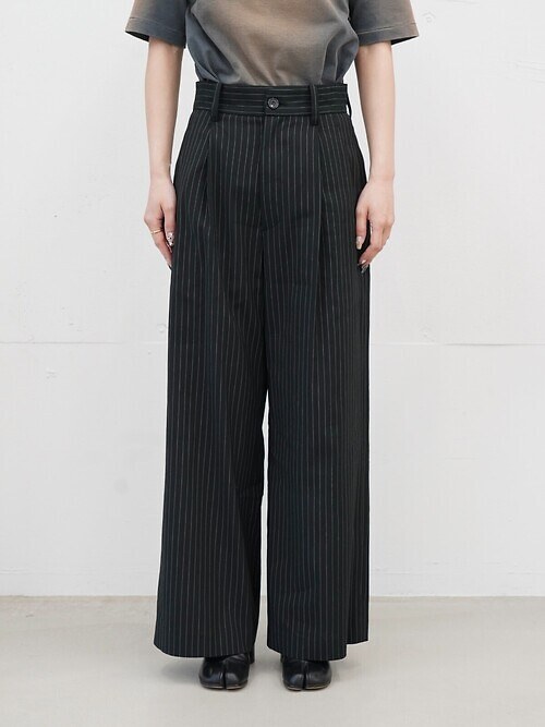 STRIPE TUCKED TROUSERS｜BELPER WOMENS & MENS