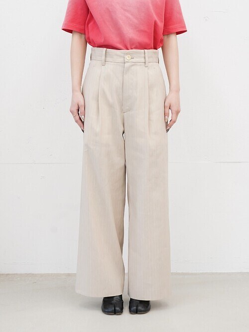 STRIPE TUCKED TROUSERS｜BELPER 여성 & 남성