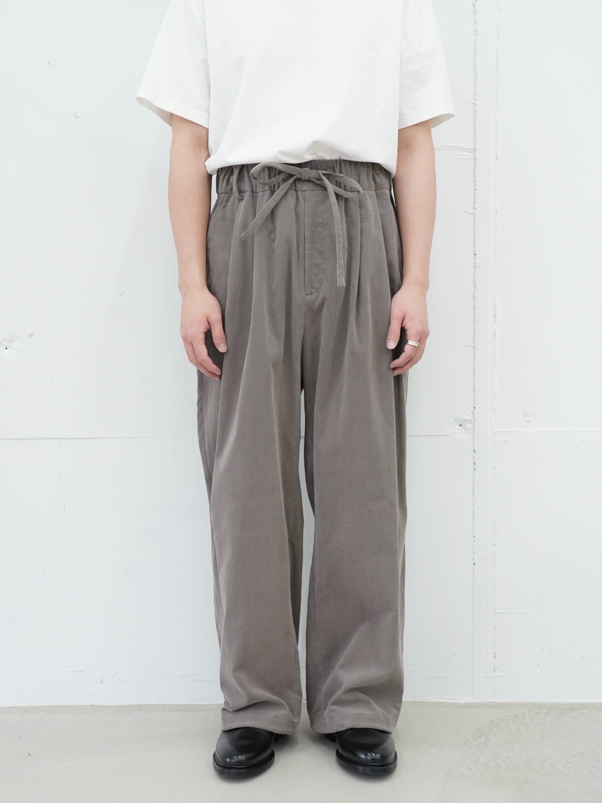 Blanc YM 여성 & 남성 Soft Corduroy Browsing Pants 이미지24