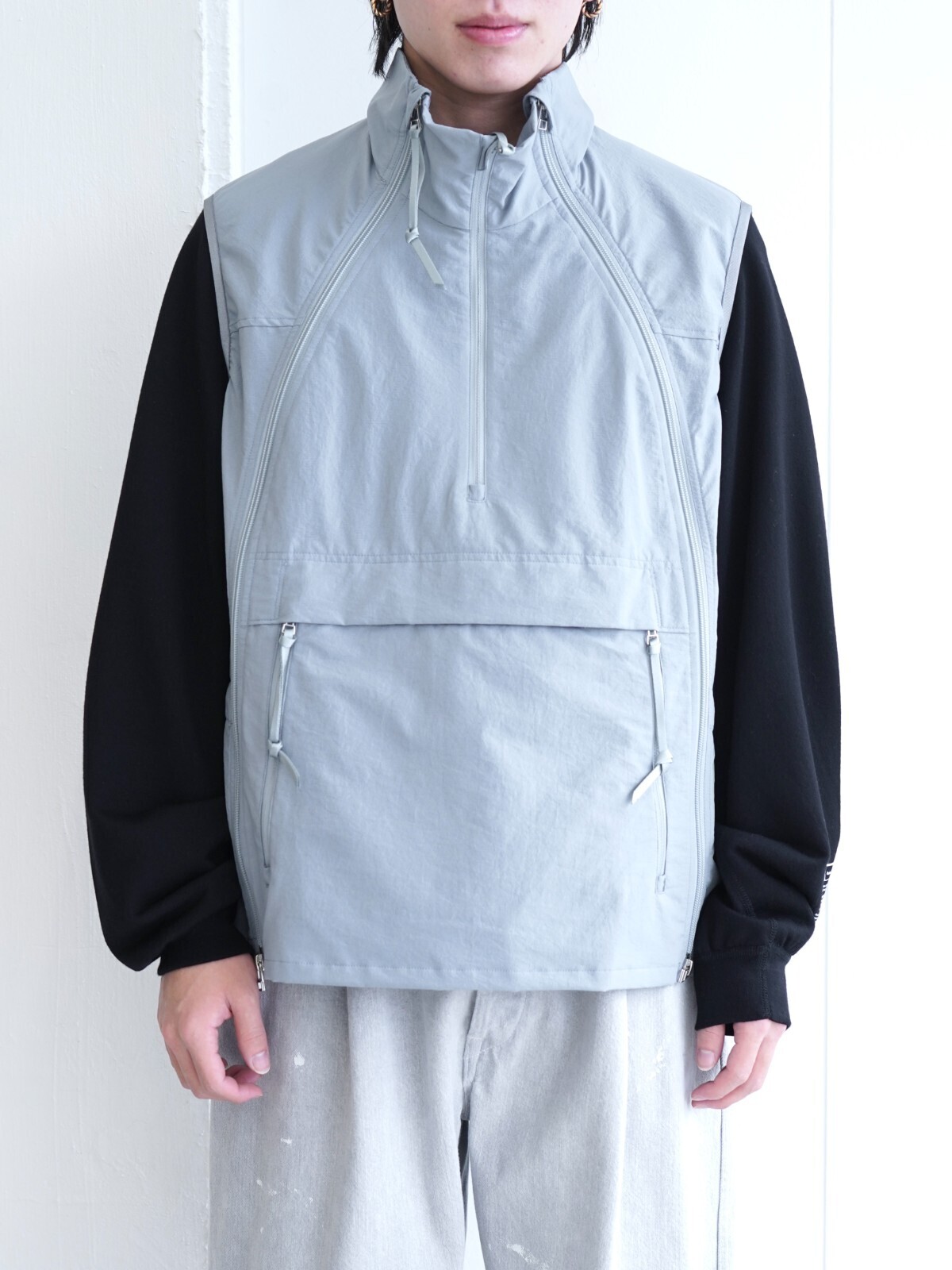 Product Twelve MENS Ventilation Utility Vest IMAGE18