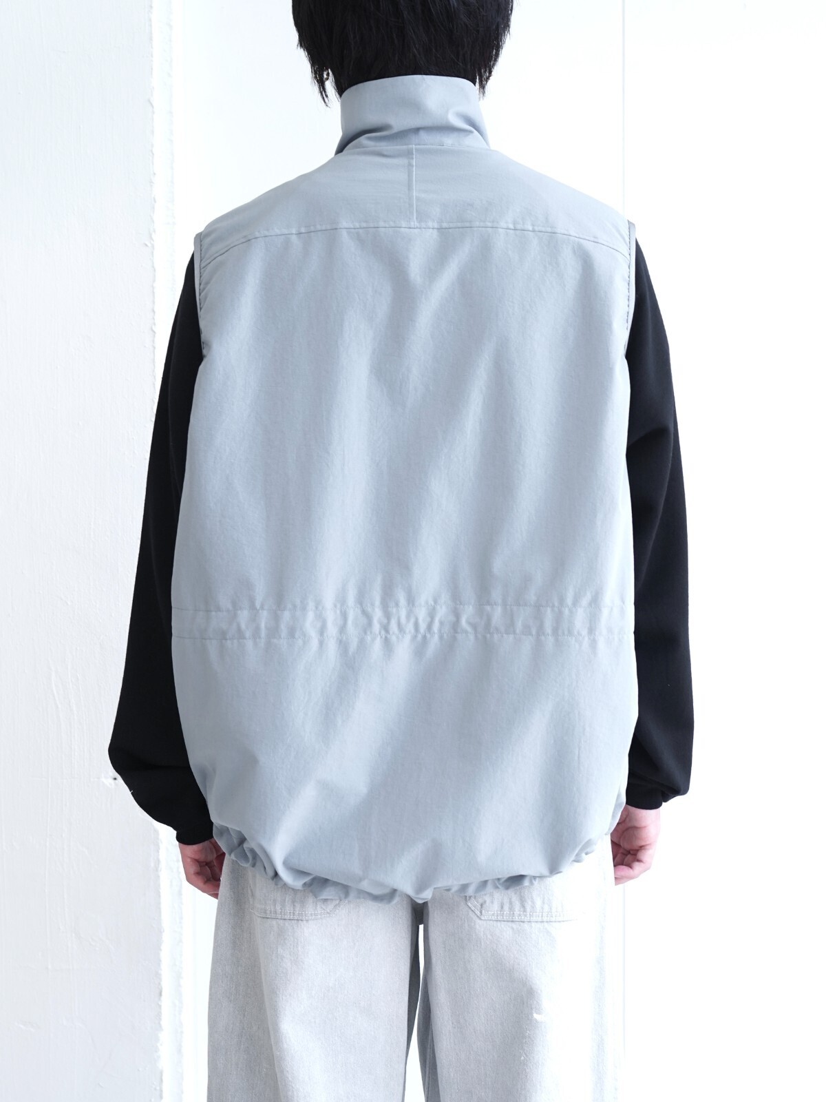Product Twelve MENS Ventilation Utility Vest IMAGE22