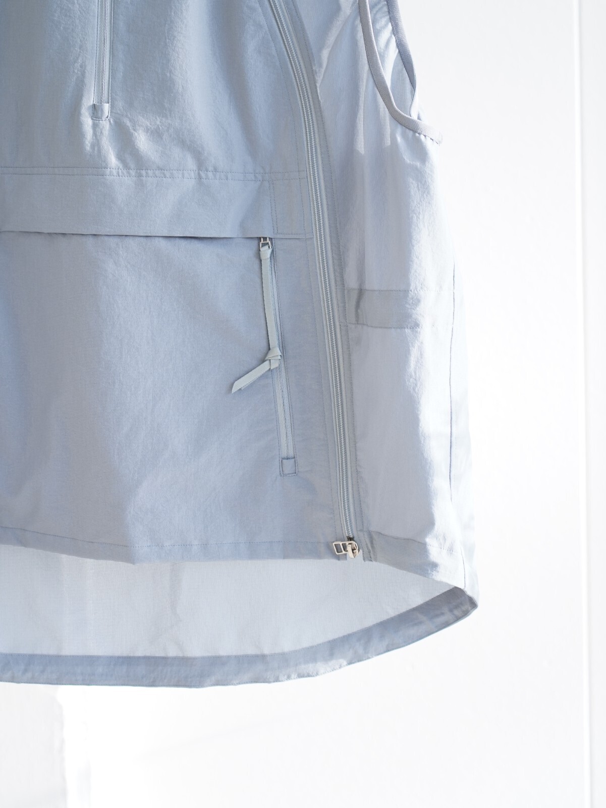 Product Twelve MENS Ventilation Utility Vest IMAGE16