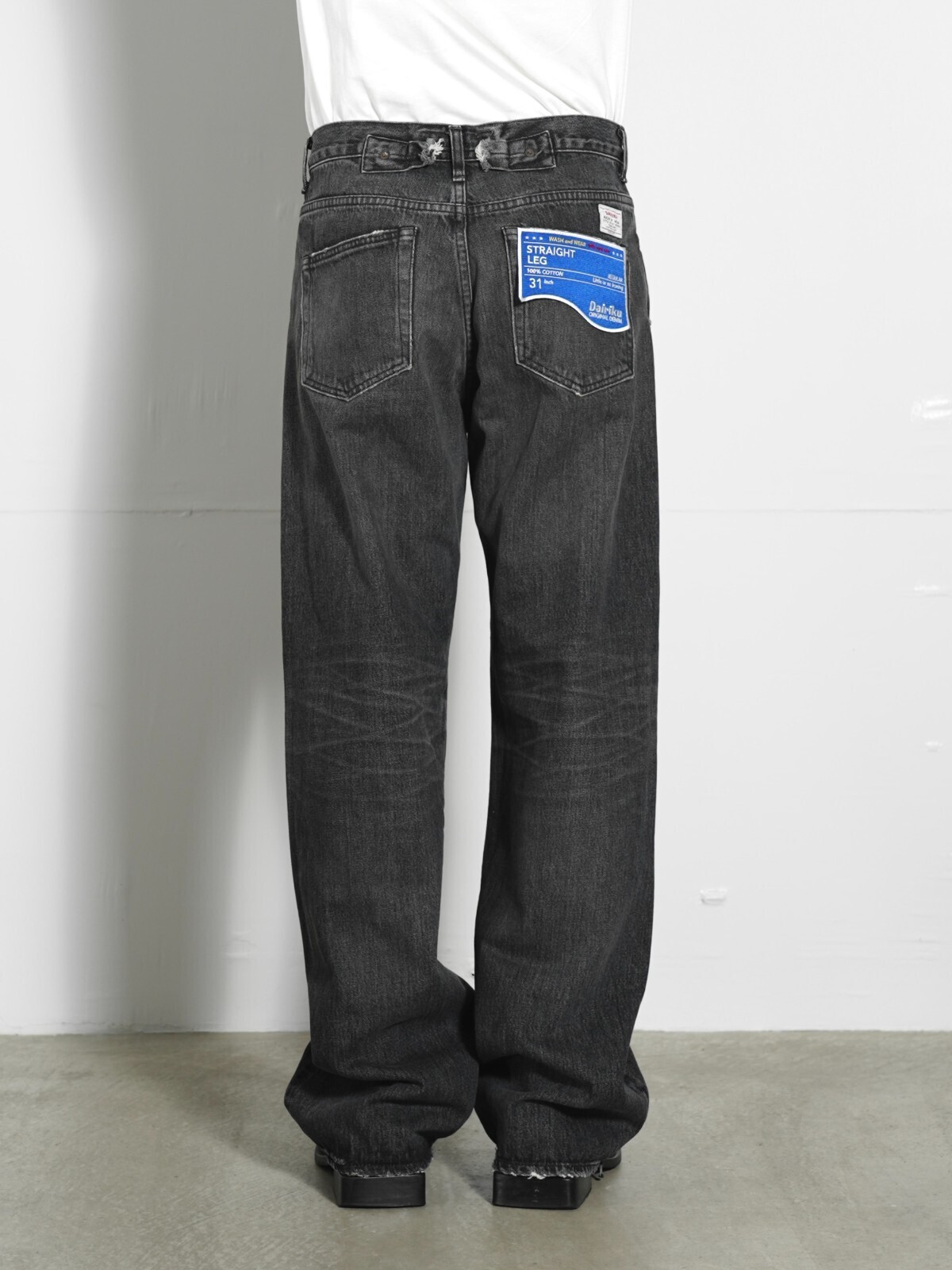 DAIRIKU MENS "Straight"Cross Embroidery Vintage Denim Pants IMAGE8