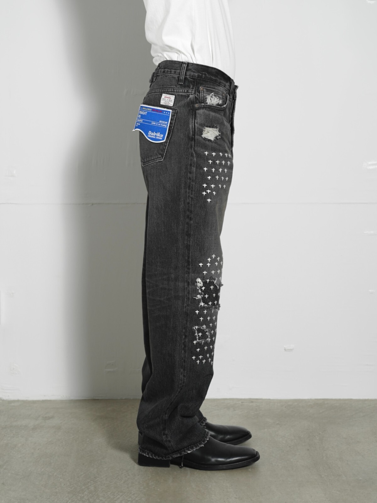 DAIRIKU MENS "Straight"Cross Embroidery Vintage Denim Pants IMAGE9