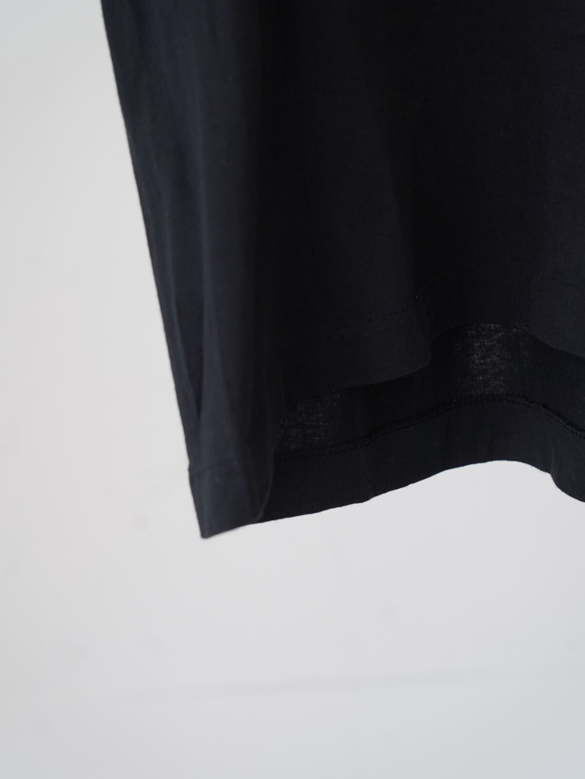 リワーク刺繍Tシャツ | SEVEN BY SEVEN