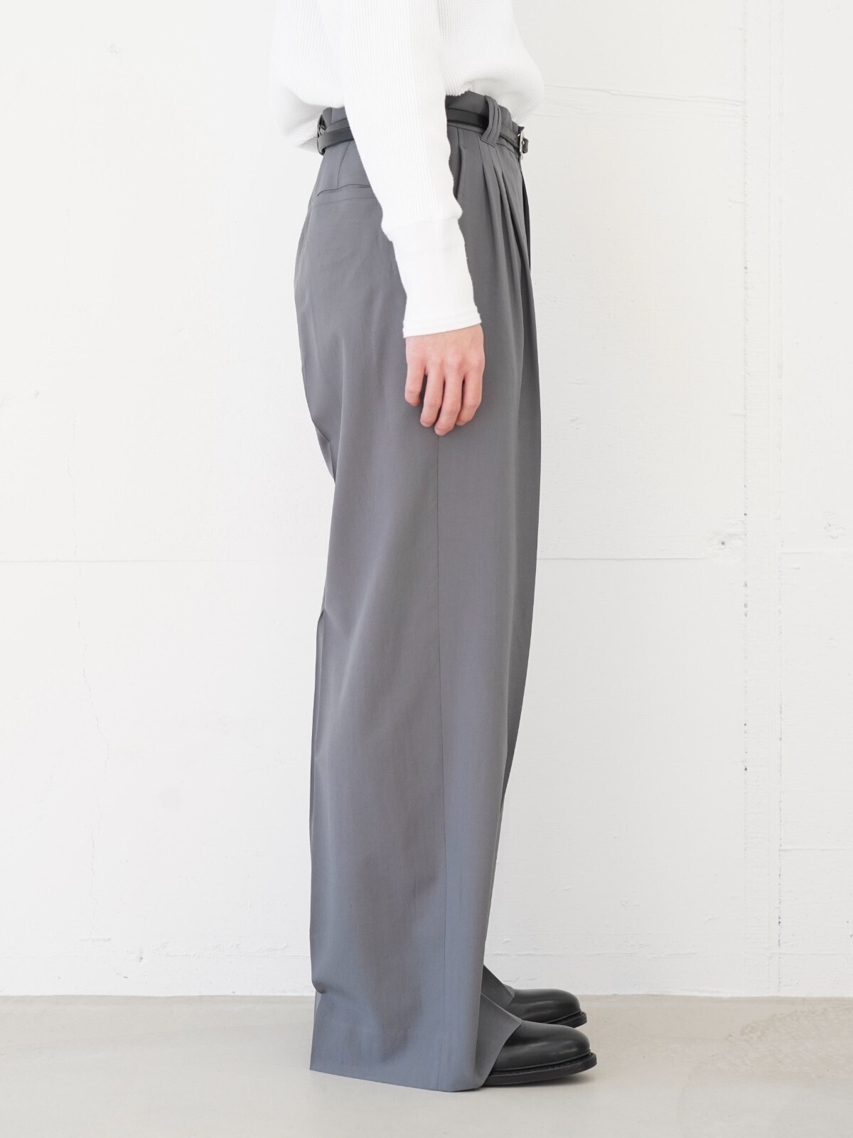 YOKE 男士 WOOL TROPICAL 3PLEATED WIDE-LEG TROUSERS 圖片22