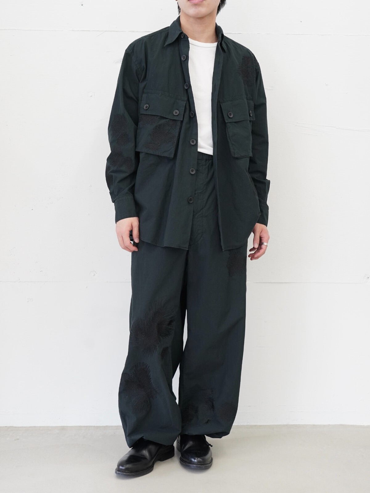 ヨーク メンズ エンブロイダリーオーバーパンツ 画像11