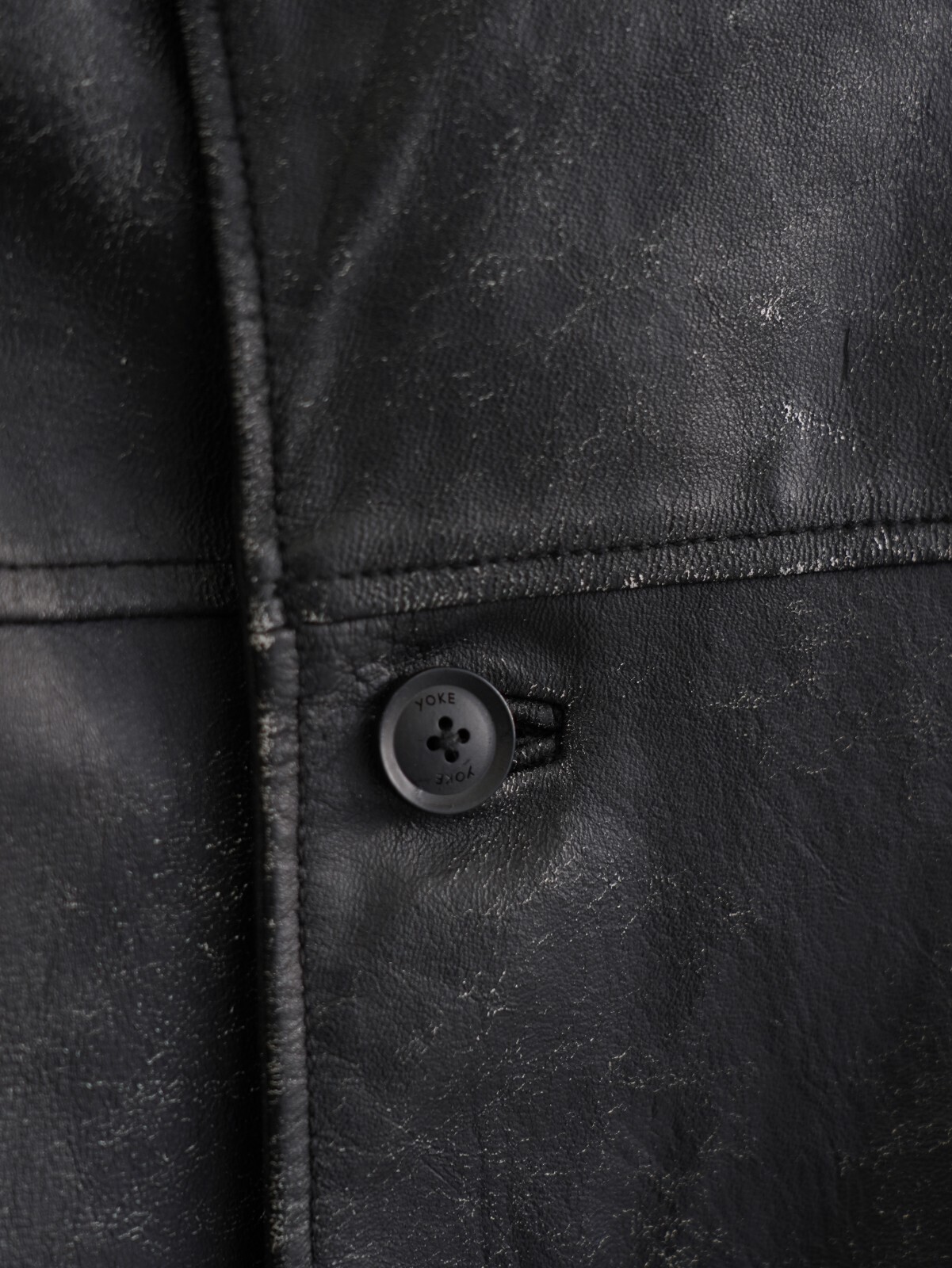 YOKE 여성 & 남성 CRACKED GOAT LEATHER CAR COAT 이미지14