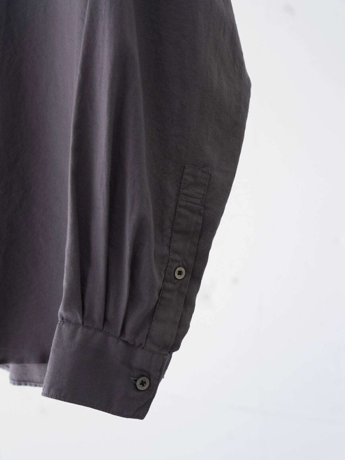 YOKE 女士 & 男士 GARMENT DYED COTTON SILK TWILL SHIRT 图片18