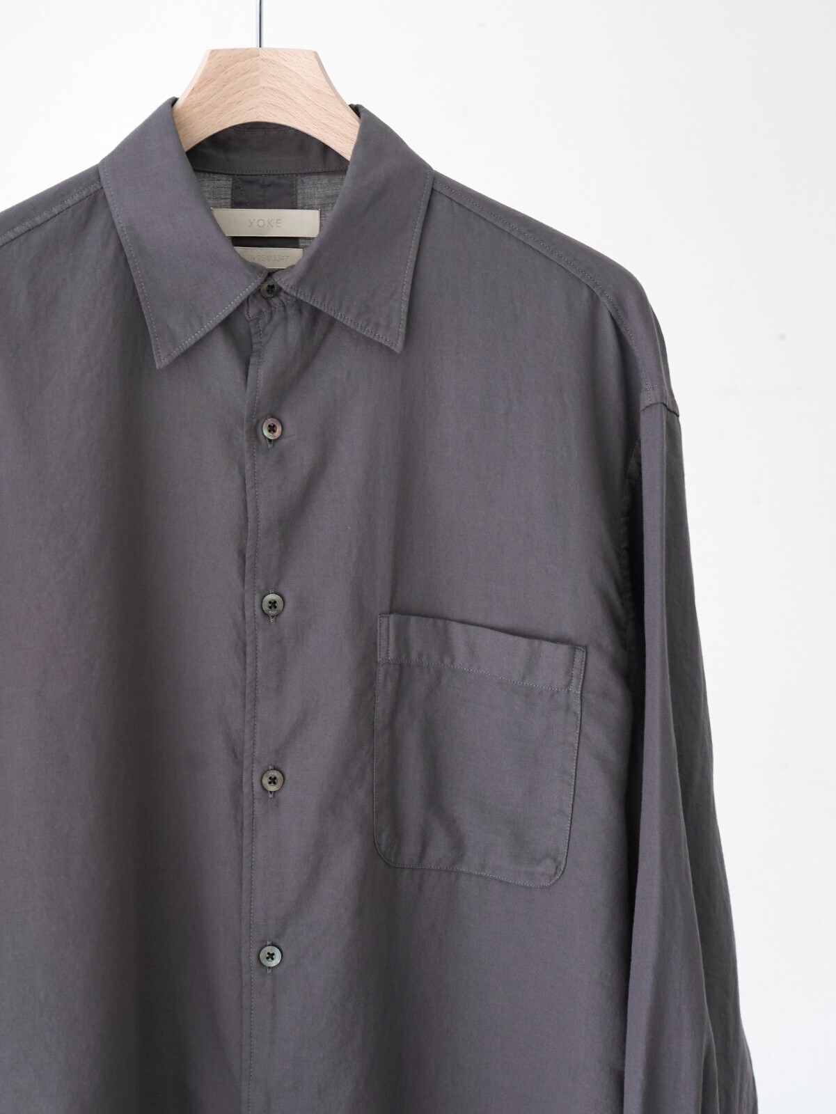 YOKE 女士 & 男士 GARMENT DYED COTTON SILK TWILL SHIRT 图片17