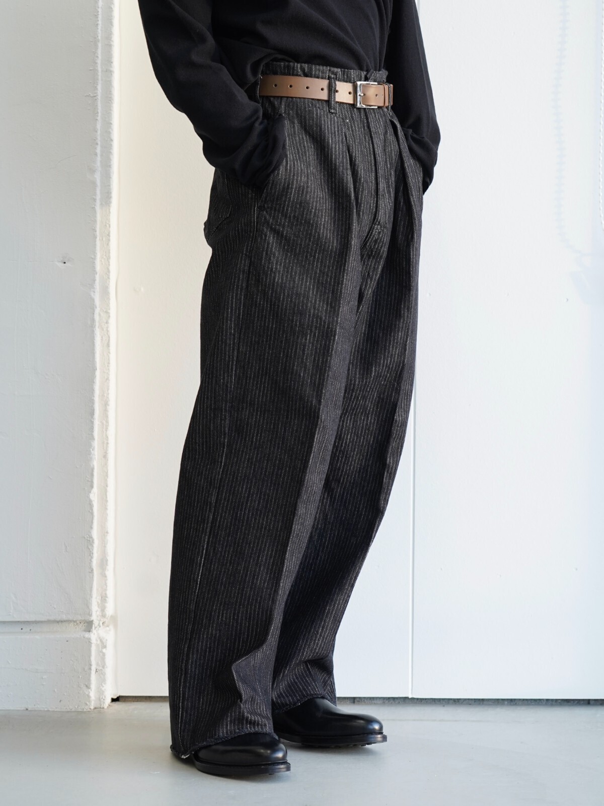 saby 男士 STRIPE DENIM TUCK-BAGGY - One Wash - 圖片11