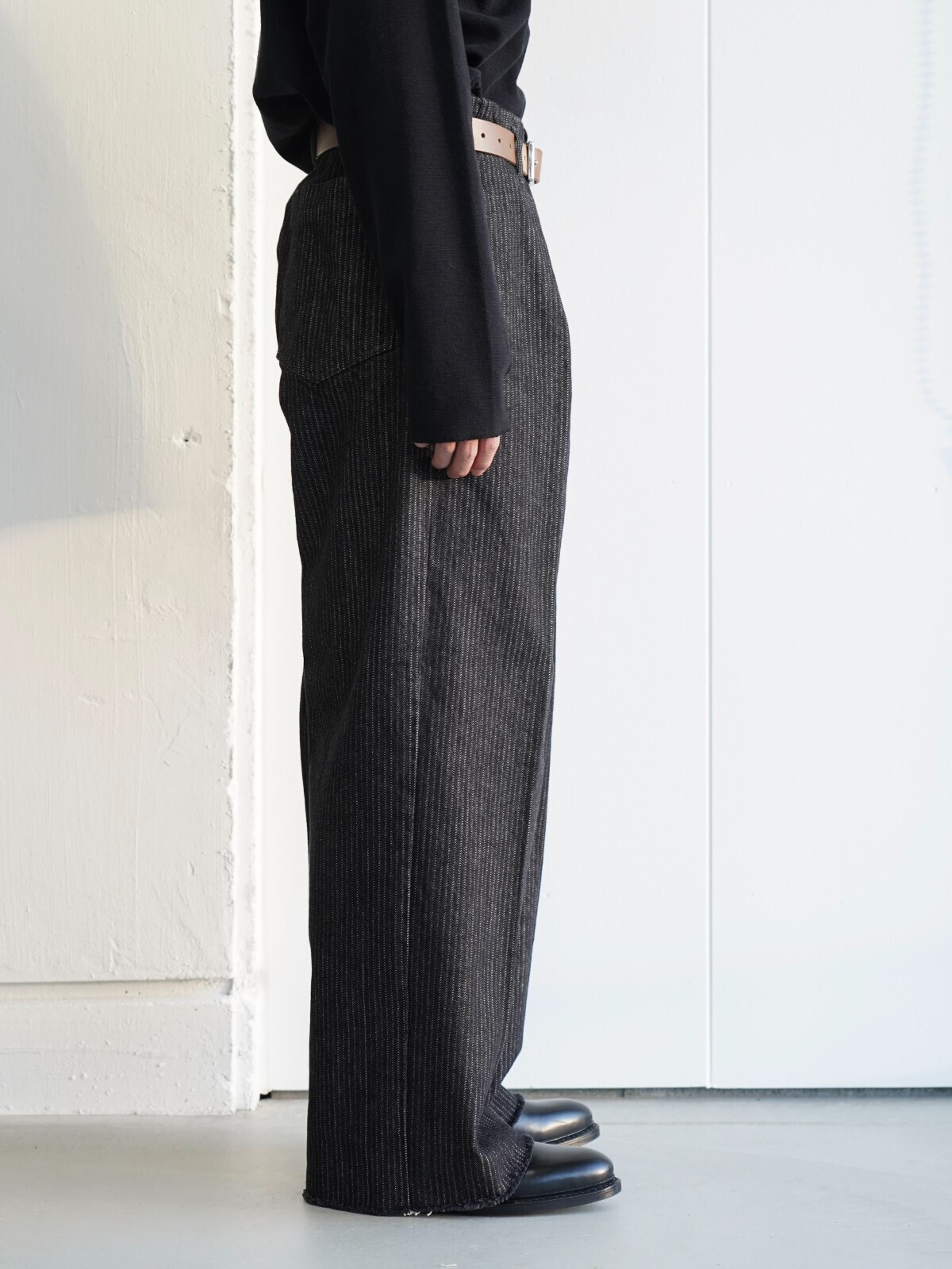 saby 男士 STRIPE DENIM TUCK-BAGGY - One Wash - 圖片9