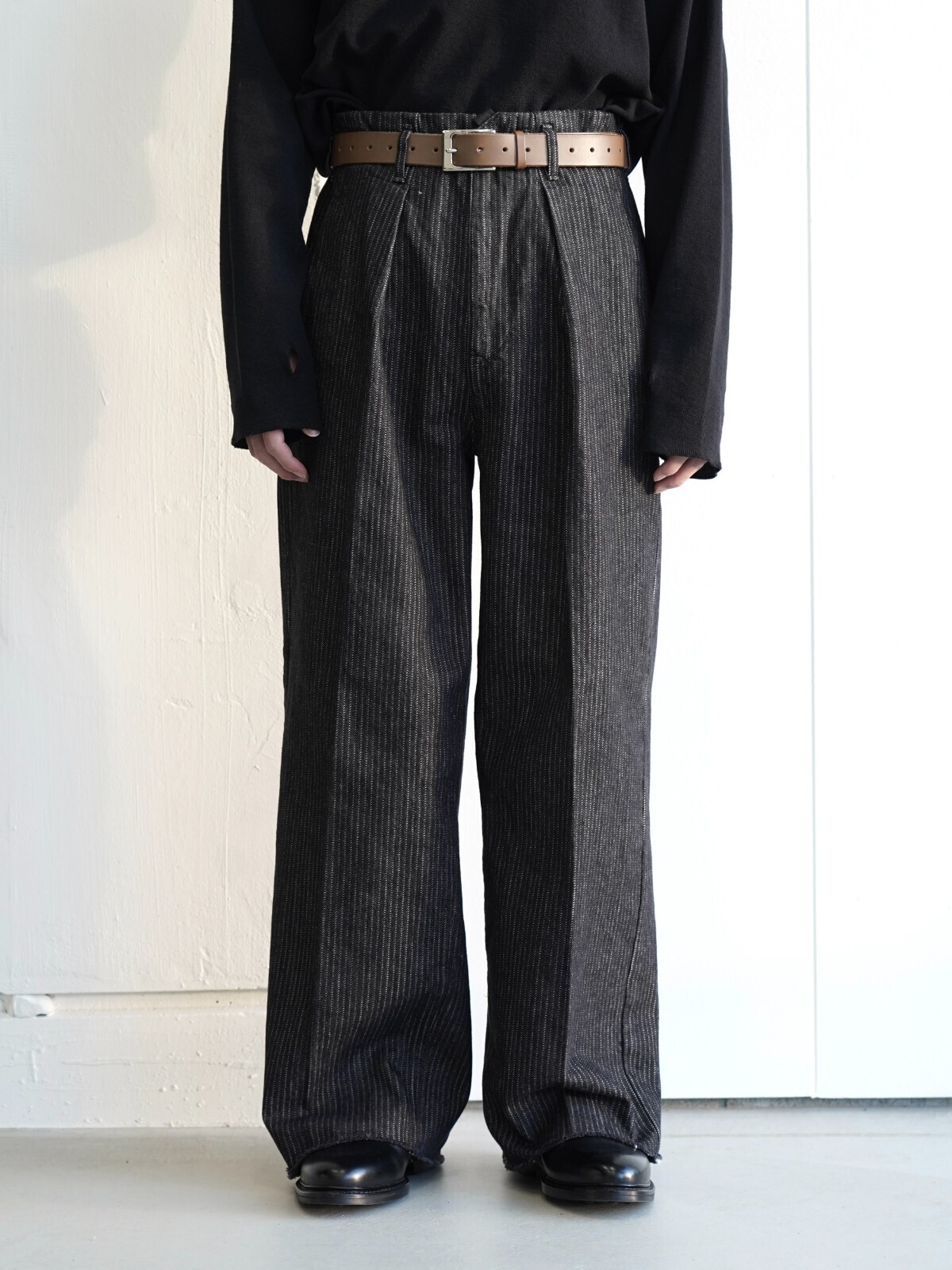 saby 男士 STRIPE DENIM TUCK-BAGGY - One Wash - 圖片8