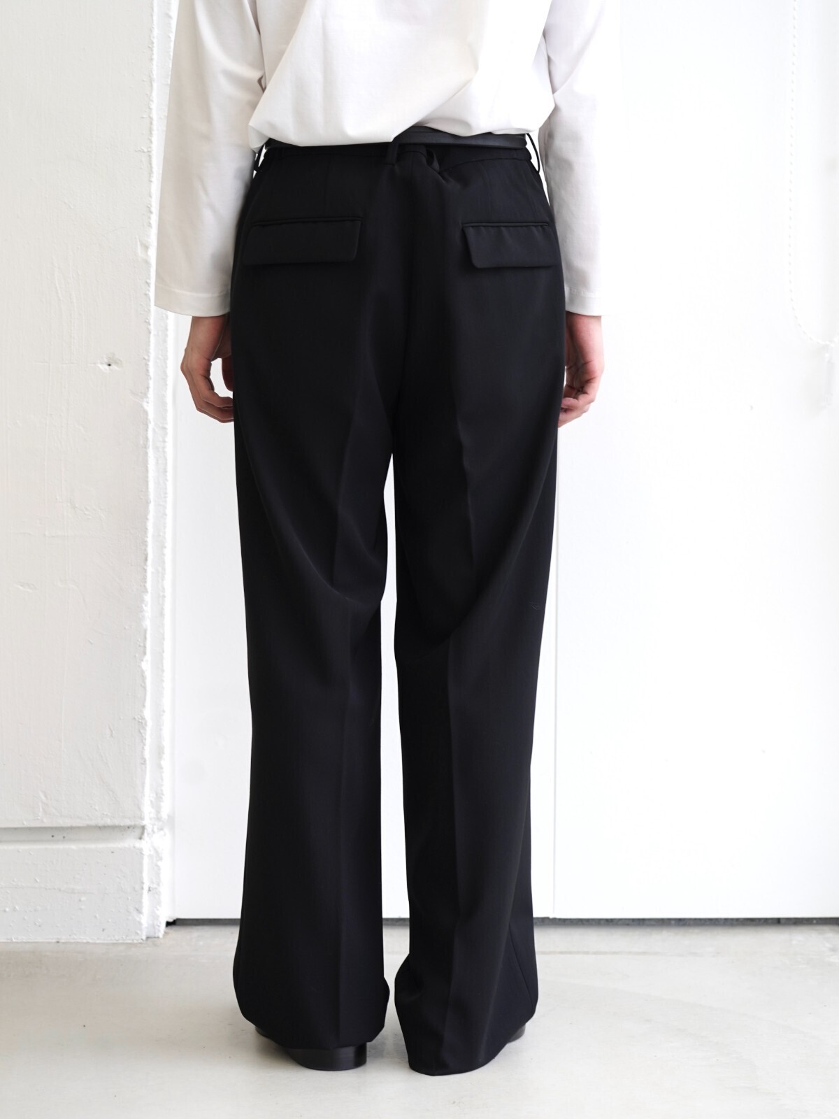IRENISA MENS TWO TUCKS WIDE TROUSERS IMAGE13