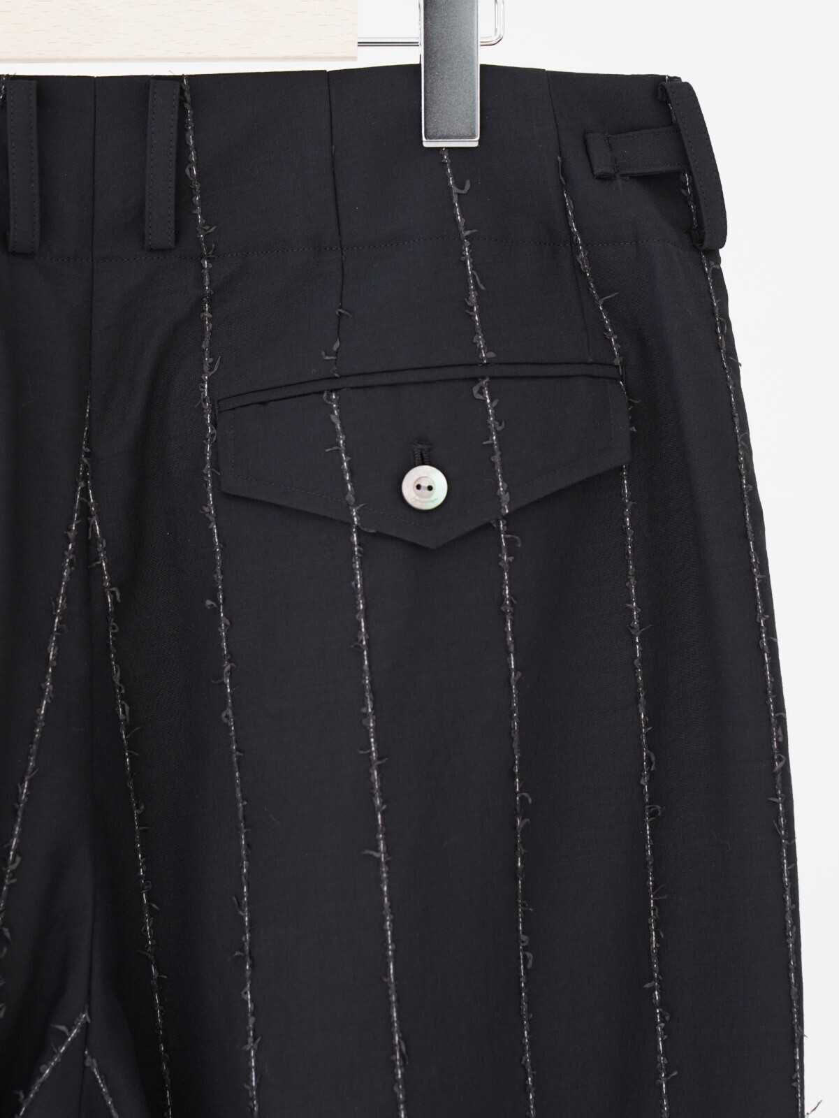 イレニサ IRENISA Two Tucks Wide Trousers （Charcoal） 通販