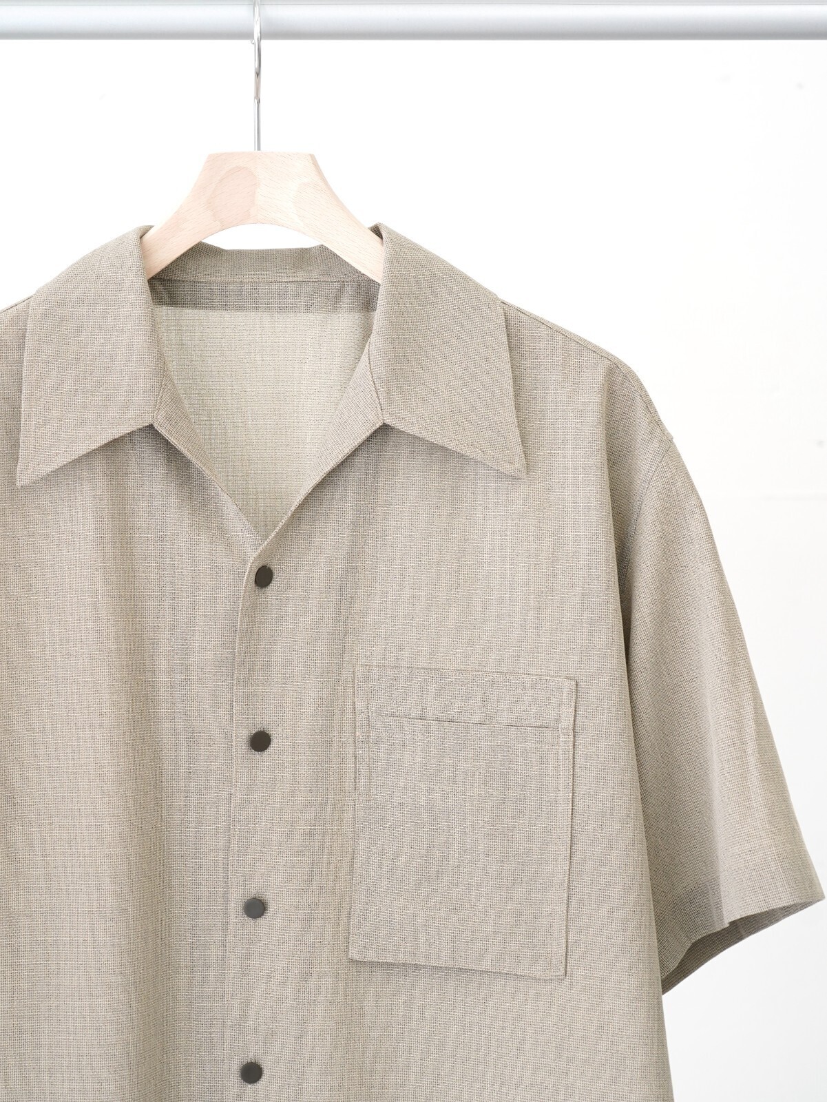 IRENISA 남성 OPEN COLLAR SHORT-SLEEVED SHIRT 이미지7