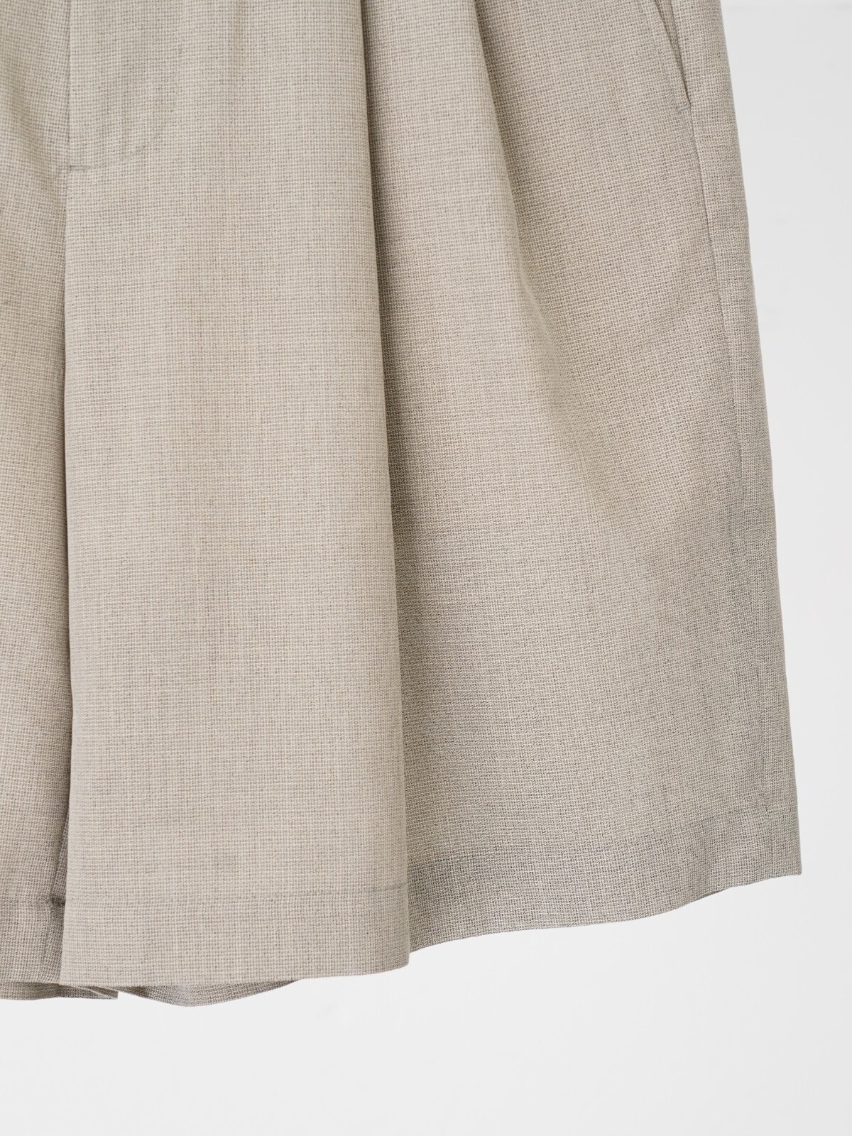 IRENISA 男裝 TWO TUCKS WIDE SHORTS 圖片8