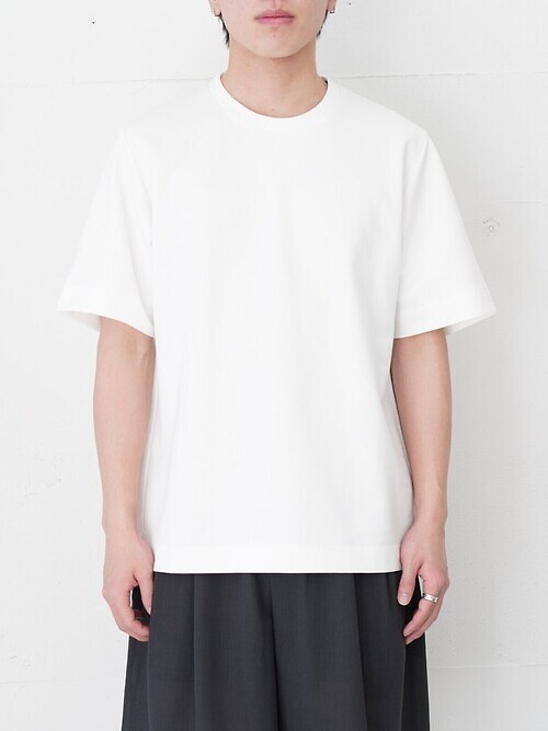 SHORT-SLEEVED T-SHIRT｜IRENISA MENS
