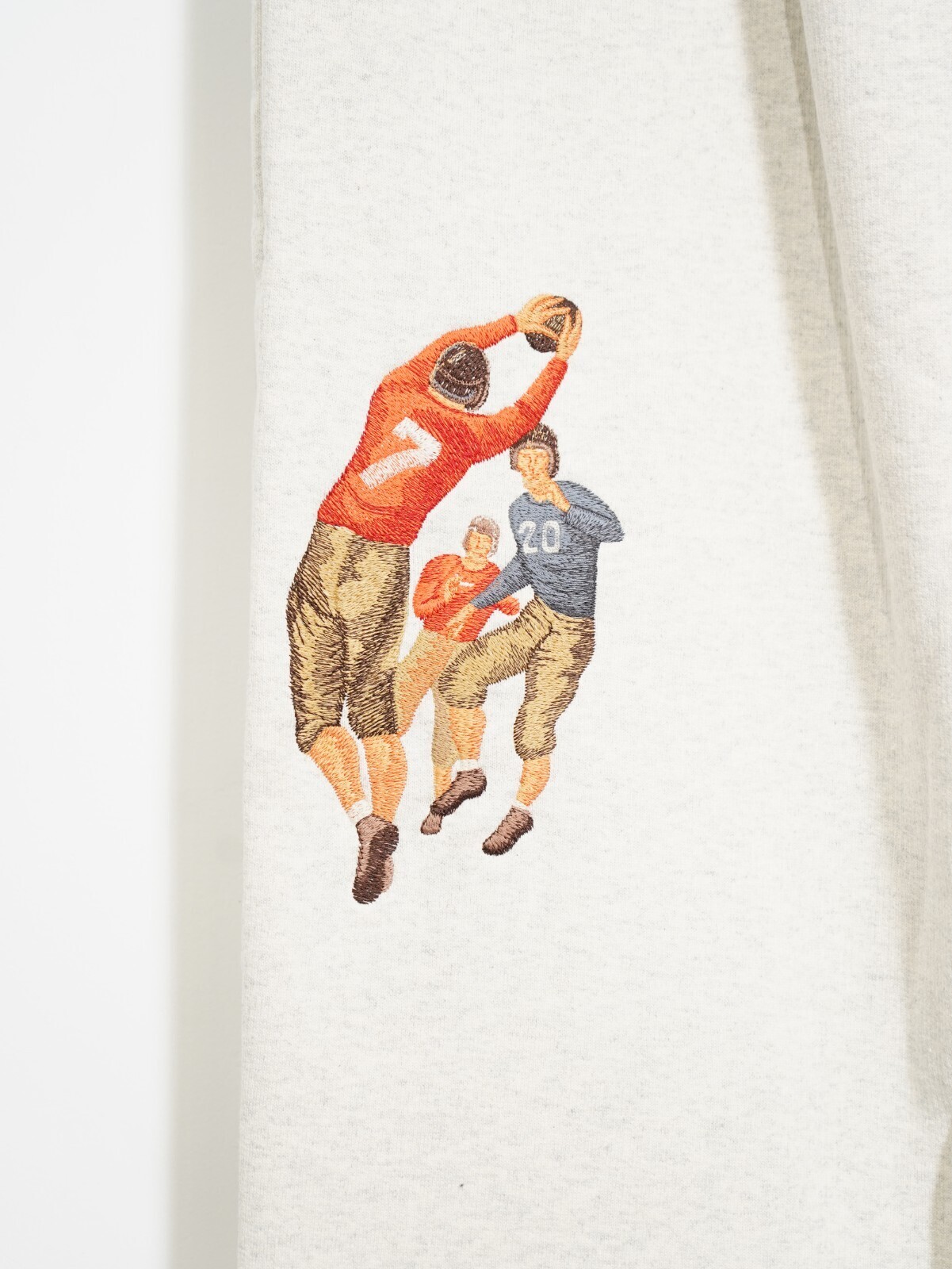 コッキ メンズ マルチエンボディードデザイン スウェットパンツ 画像15