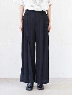 アンセム エー(ANTHEM A) 女裝 & 男裝 SILKY VISCOSE 2TUCK FLARE EASY PANTS black 0
