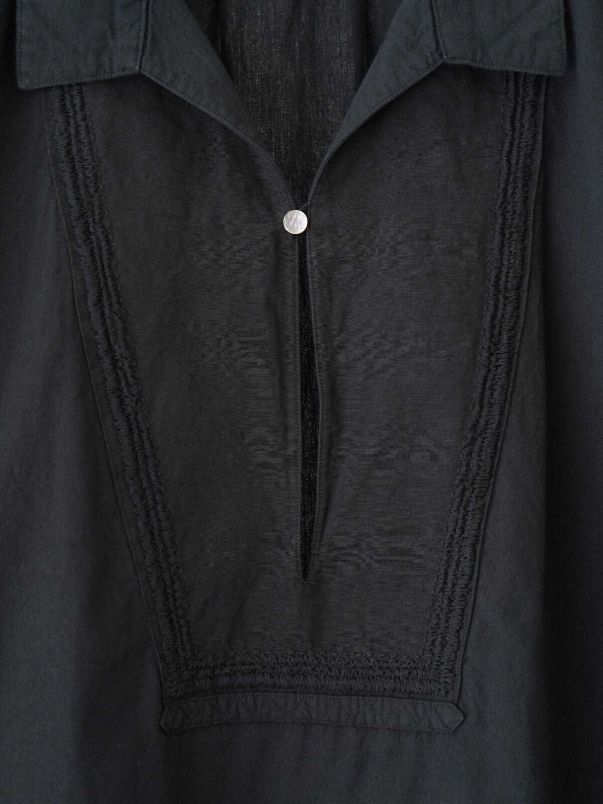 SARTO 남성 TUCKED SLEEVE EMBROIDERY BLOUSE 이미지7