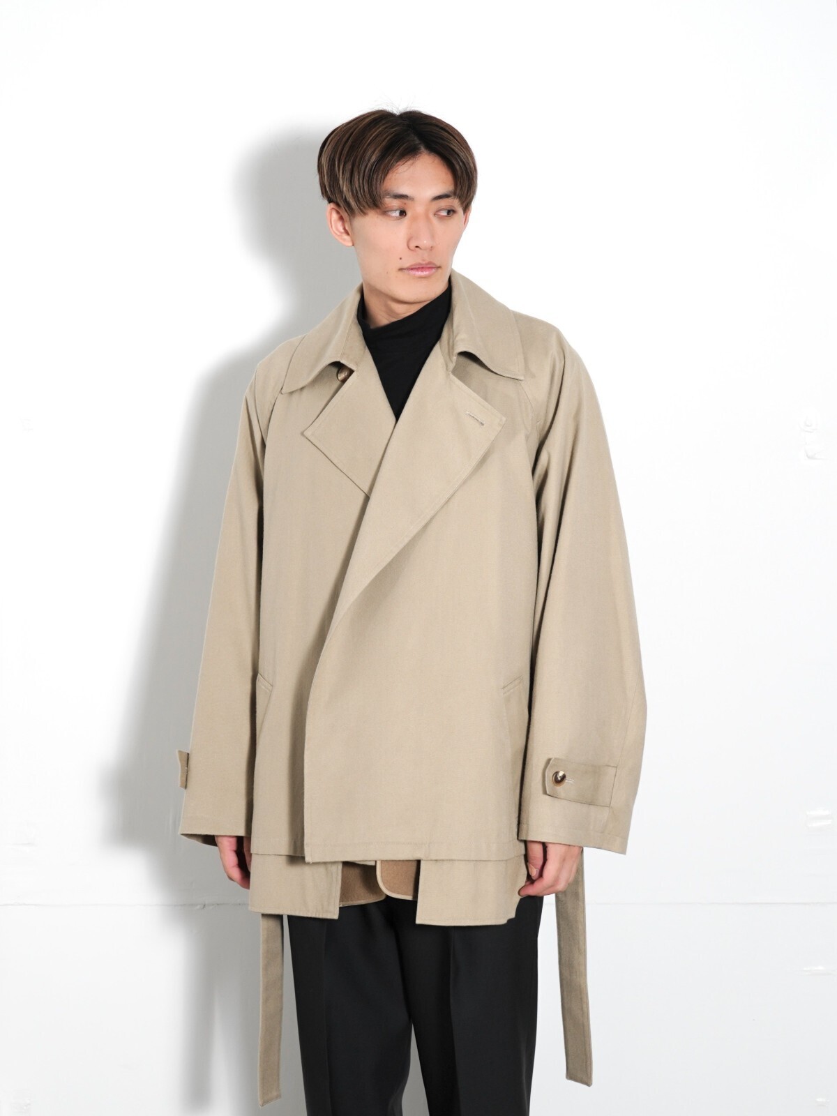 Blanc YM WOMENS & MENS Short Trench Coat with Liner IMAGE8