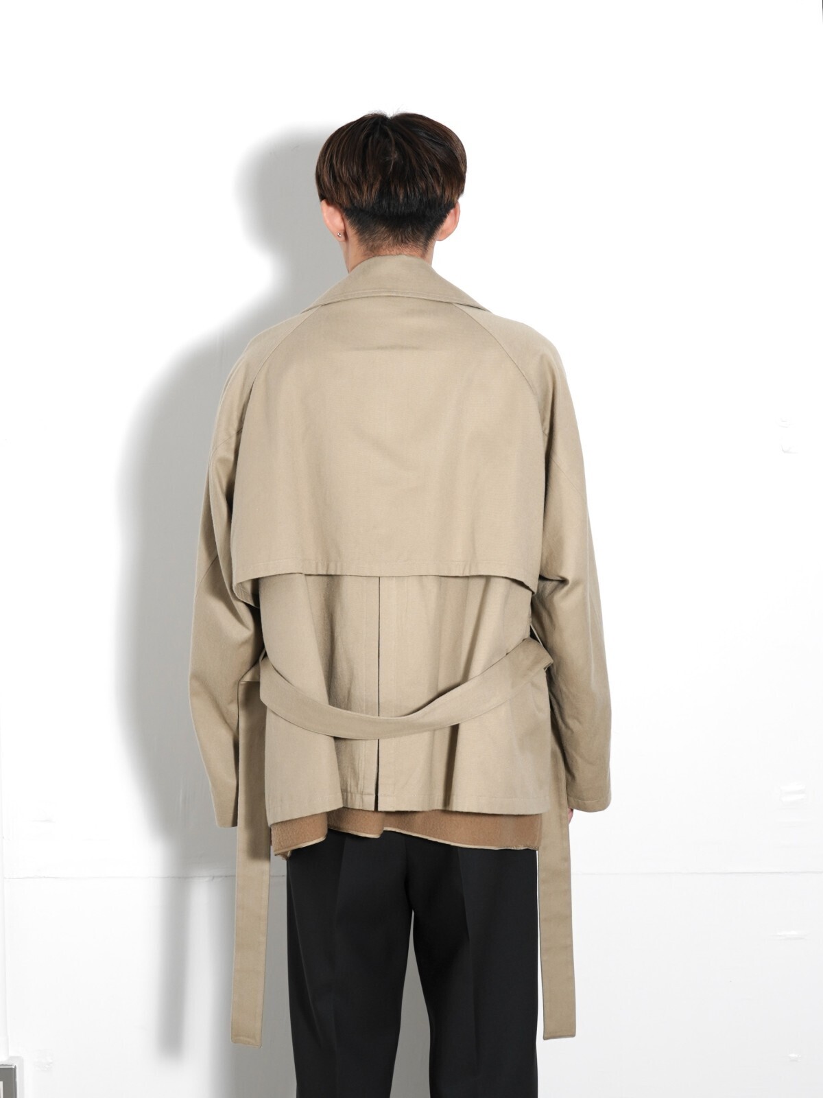 Blanc YM WOMENS & MENS Short Trench Coat with Liner IMAGE12