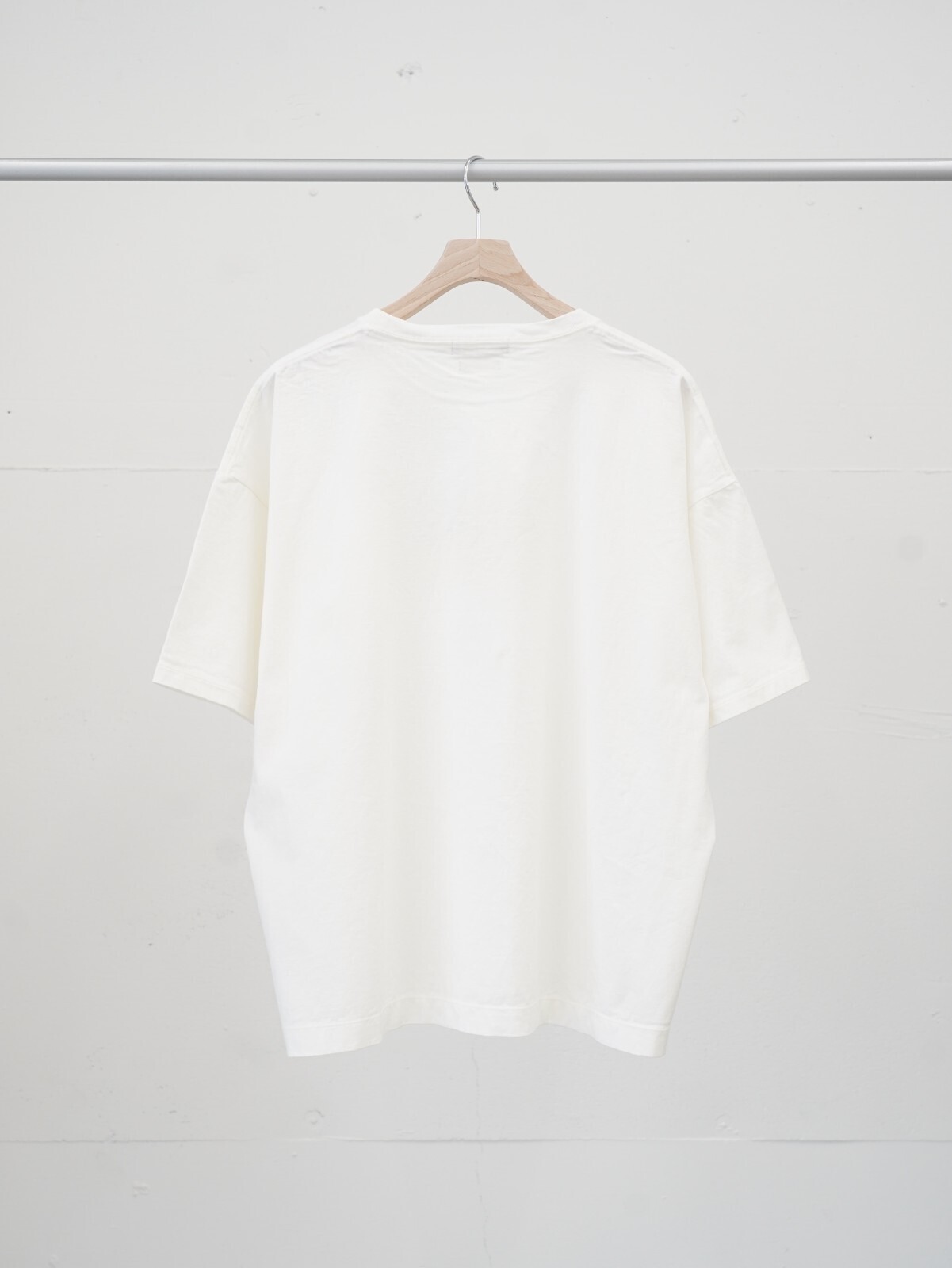 エンブロイダリーTシャツ | YOKE