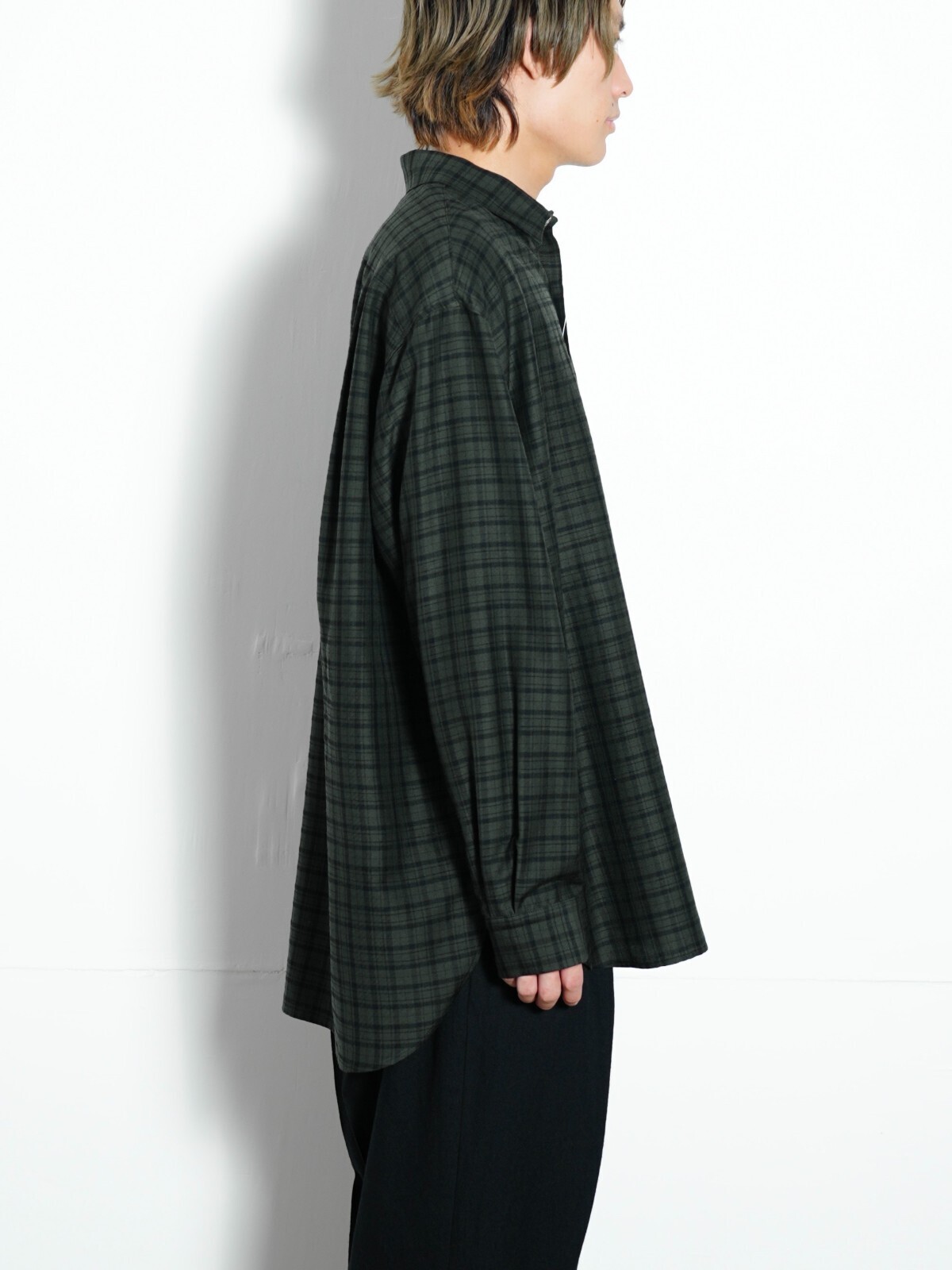 トップス Blanc YM Plaid wide shirt L Silk Plaid Wide Shirts - Blanc YM 女士& 男士｜官方網購網站