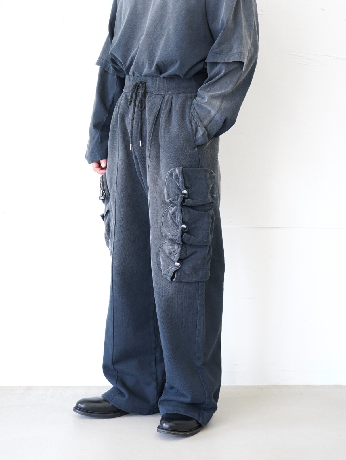 DAIRIKU 남성 PKT Vintage Dyed Sweater Pants 이미지4