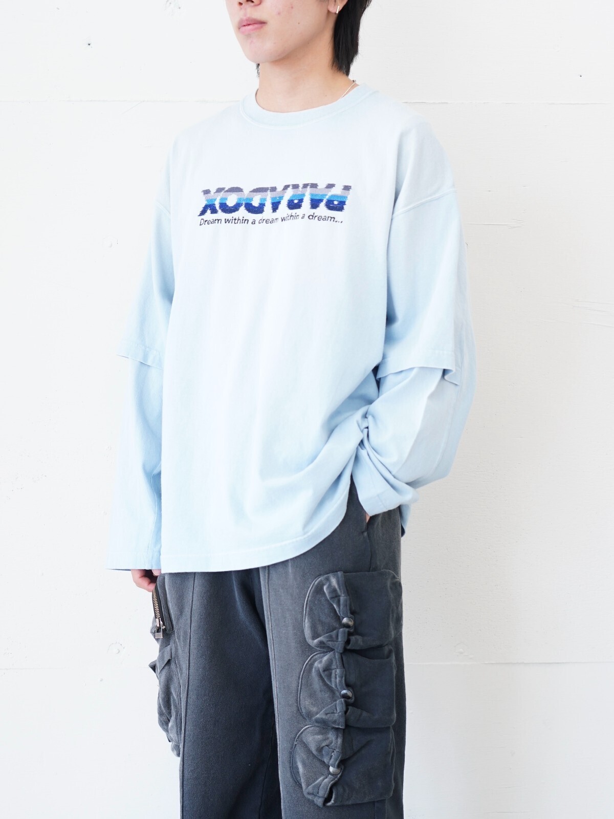 DAIRIKU 남성 "PARADOX"Emboidery Swithing Tee  이미지4