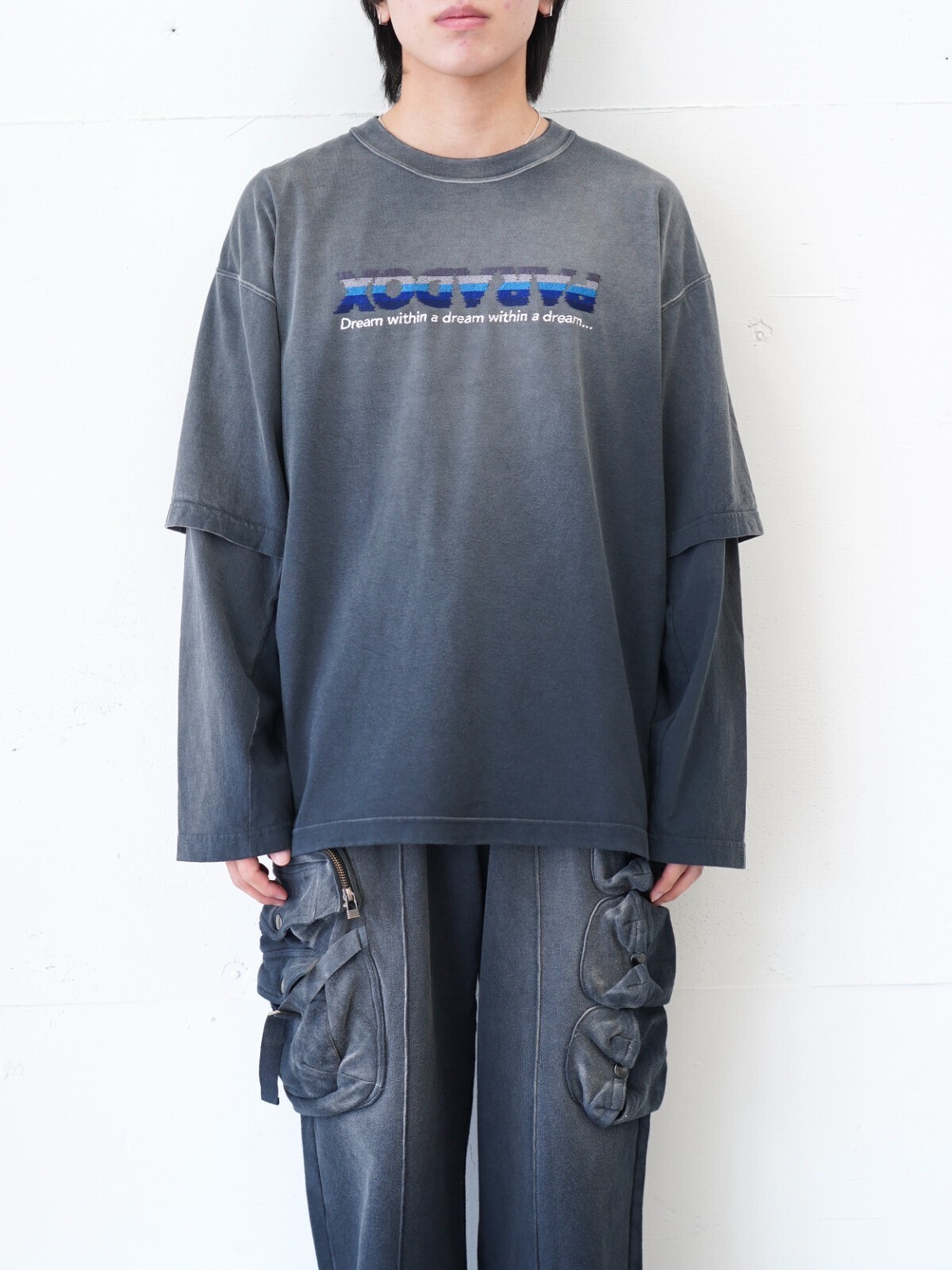 DAIRIKU 남성 "PARADOX"Emboidery Swithing Tee  이미지13