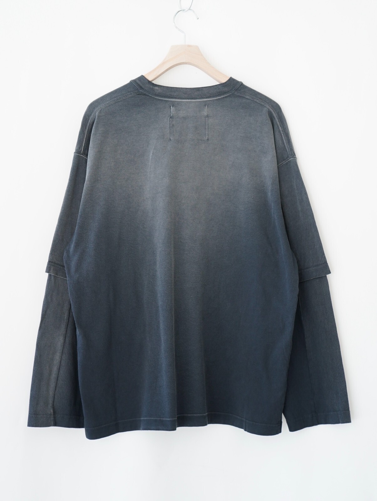 DAIRIKU 남성 "PARADOX"Emboidery Swithing Tee  이미지21