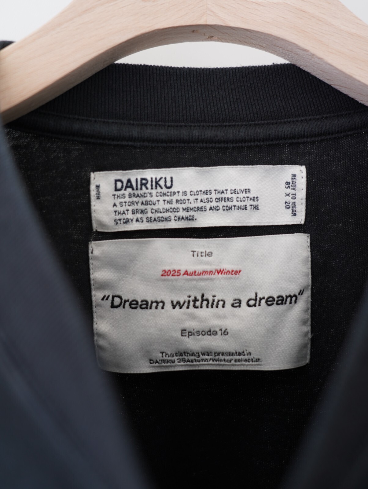 ダイリク メンズ Movie"WORMHOLE" スイッチングTシャツ 画像8