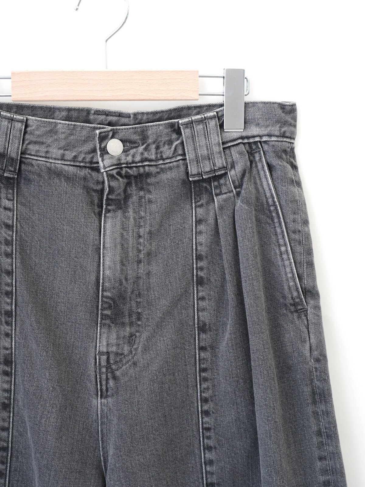 YOKE MENS Vintaged Wash Denim 3pleated Wide-leg Trousers IMAGE19