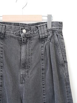 YOKE 남성 Vintaged Wash Denim 3pleated Wide-leg Trousers 이미지7