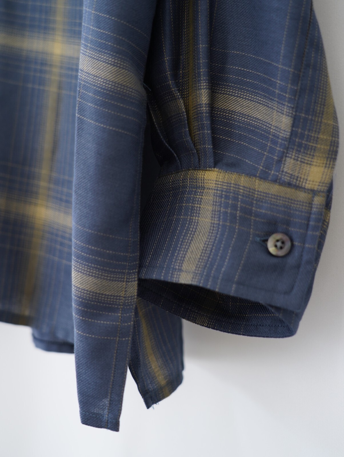 YOKE WOMENS & MENS Ombre Plaid Wpocket Shirt IMAGE29