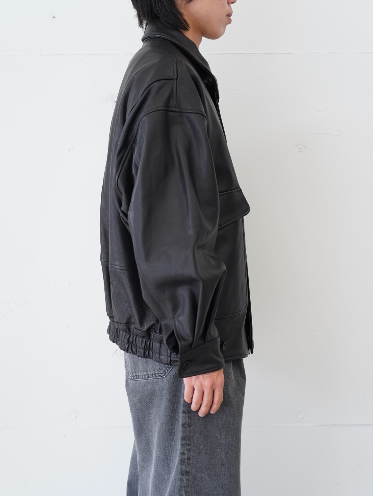 YOKE WOMENS & MENS Leather Flight Jacket (25AW) IMAGE5