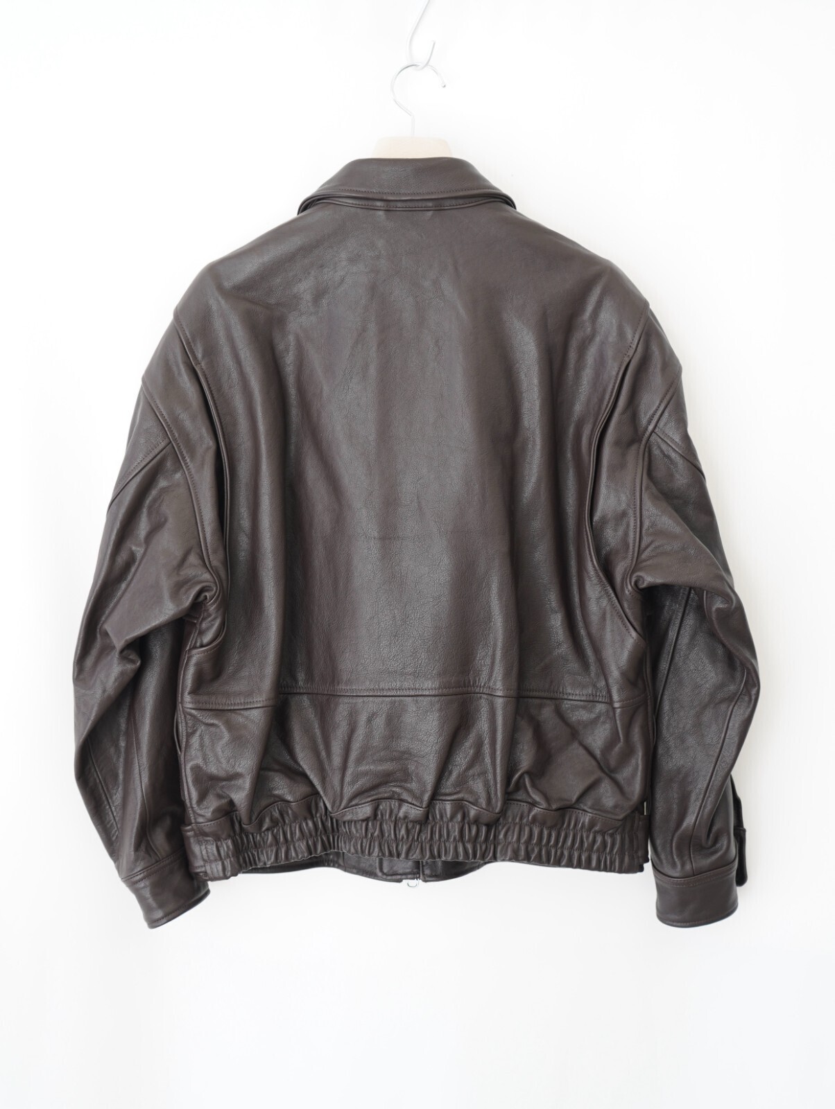 YOKE WOMENS & MENS Leather Flight Jacket (25AW) IMAGE26