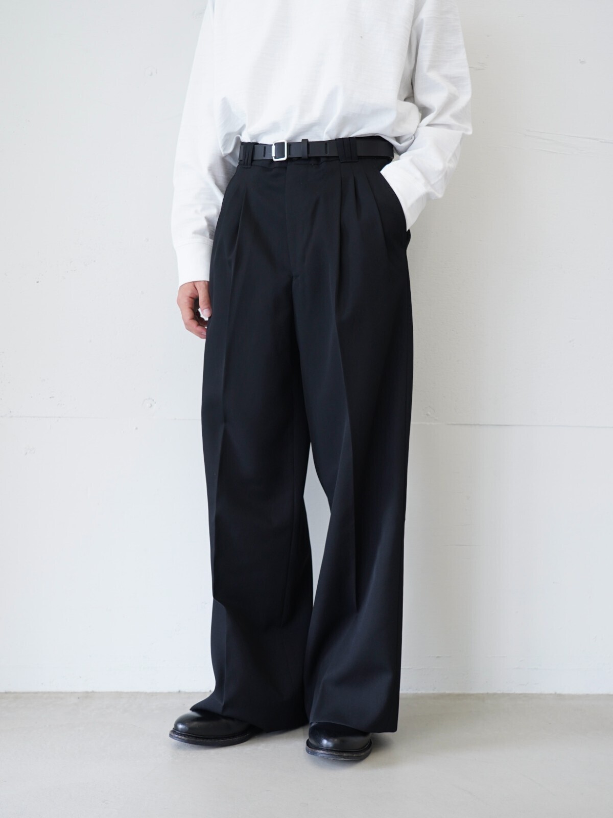 YOKE MENS 3pleated Wide-leg Trousers IMAGE4